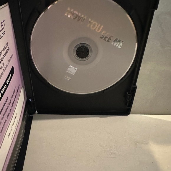 Now You See Me [DVD + Digital] - Picture 3 of 3